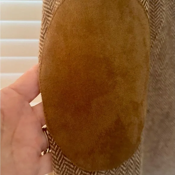 Dubarry of Ireland Tan Herringbone Blazer - Picture 3 of 9